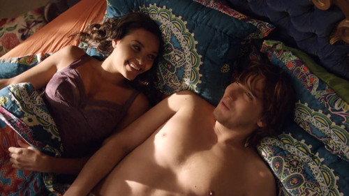 Friends with Benefits Season 1 Episode 12 - The Benefit of Friends