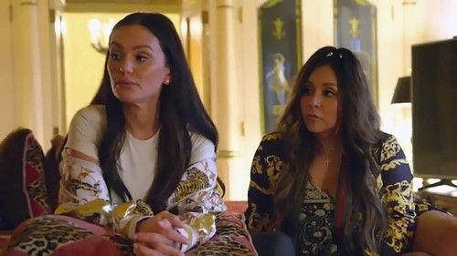 Jersey Shore: Family Vacation Season 7 Episode 31 - Behind Closed Doors