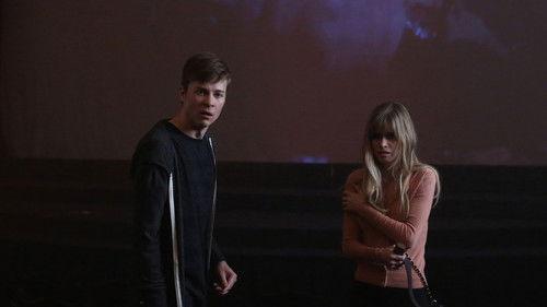 Scream: The TV Series Season 2 Episode 12 - When a Stranger Calls