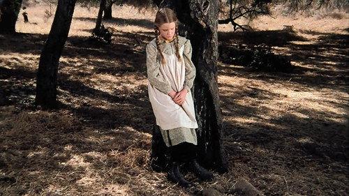 undefined Season 2 Episode 11 - The Gift