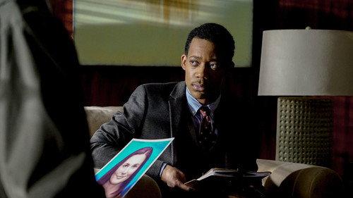 Criminal Minds: Beyond Borders Season 1 Episode 10 - Iqiniso