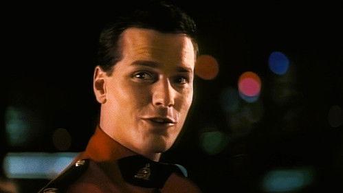 Due South Season 1 Episode 7 - Chicago Holiday (1)