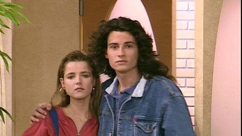 Hélène et les Garçons Season 1 Episode 34 - Une nouvelle vie