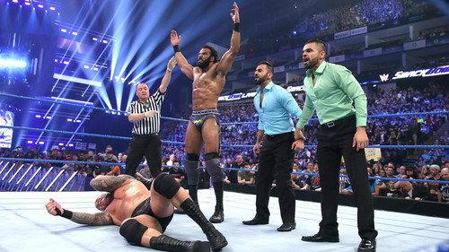 WWE Friday Night SmackDown Season 19 Episode 19 - May 9, 2017 (London, England)