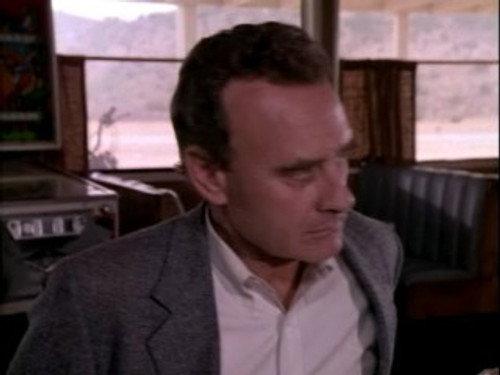 MacGyver Season 1 Episode 7 - Last Stand