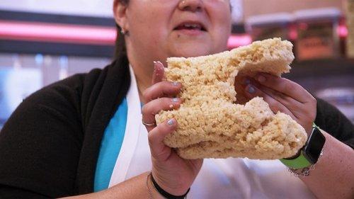 Nailed It! Season 3 Episode 4 - Prehistoric Bakes