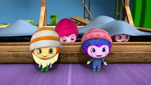 Strawberry Shortcake's Berry Bitty Adventures Season 3 Episode 4 - Snowberry and The Seven Berrykins