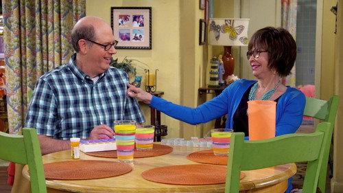 One Day at a Time Season 1 Episode 7 - Hold, Please