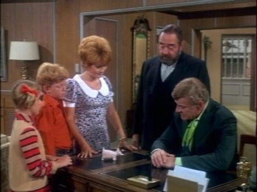 Family Affair Season 5 Episode 14 - Feat of Clay