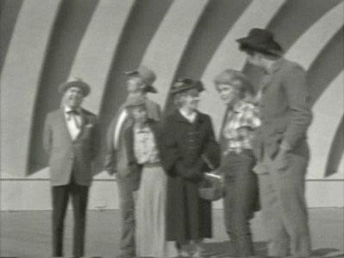 The Beverly Hillbillies Season 1 Episode 23 - Jed Buys the Freeway