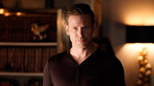 Legacies Season 1 Episode 7 - Death Keeps Knocking On My Door