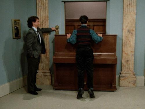 Perfect Strangers Season 4 Episode 4 - Piano Movers