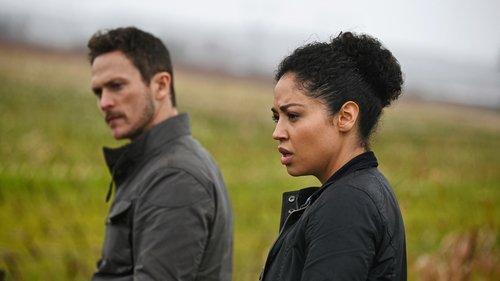 Debris Season 1 Episode 1 - Pilot