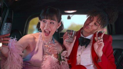 Never Have I Ever Season 4 Episode 9 - ...gone to prom