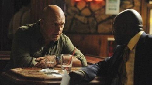 No Ordinary Family Season 1 Episode 4 - No Ordinary Vigilante