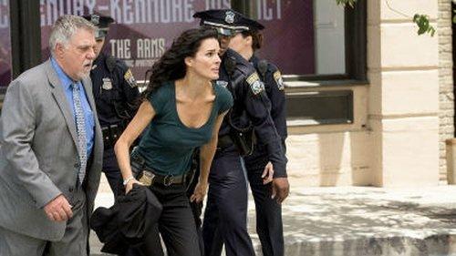 Rizzoli & Isles Season 6 Episode 12 - 5:26