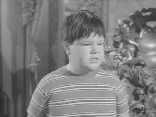 undefined Season 2 Episode 21 - Pugsley's Allowance