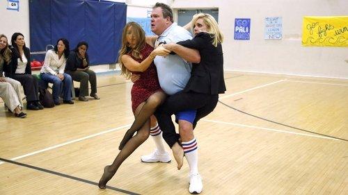 Modern Family Season 5 Episode 12 - Under Pressure