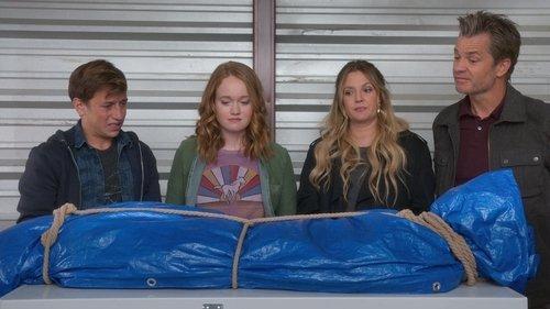 Santa Clarita Diet Season 3 Episode 7 - A Specific Form of Recklessness