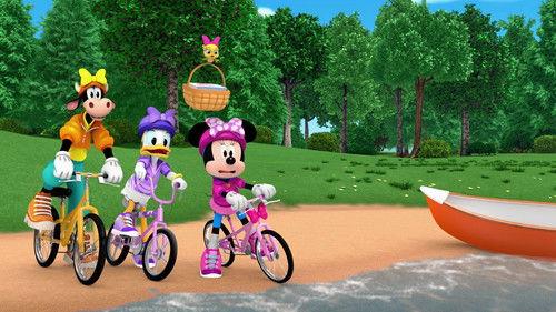 Minnie's Bow-Toons Season 8 Episode 18 - Runaway Napkin