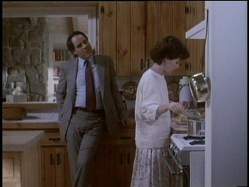 The Twilight Zone Season 1 Episode 2 - Wordplay / Dreams for Sale / Chameleon