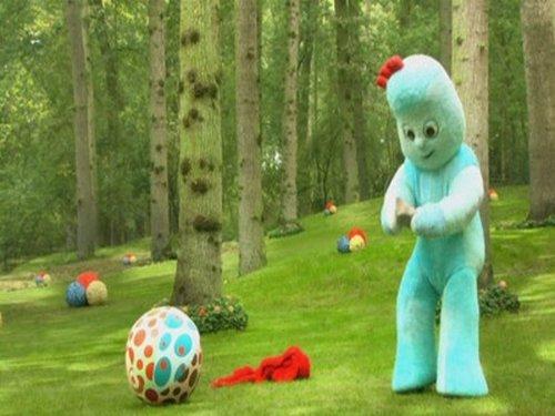 In the Night Garden Season 1 Episode 66 - Upsy Daisy's Special Stone