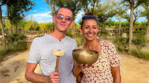 Bargain-Loving Brits in the Sun Season 10 Episode 1 - Episode 1