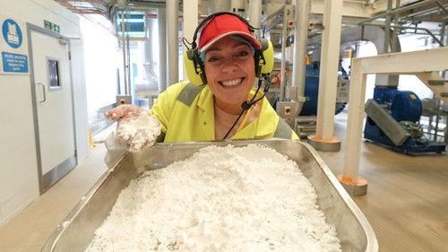 Inside the Factory Season 9 Episode 3 - Cheese Curls