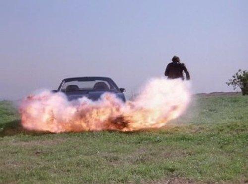 Knight Rider Season 2 Episode 14 - White-Line Warriors