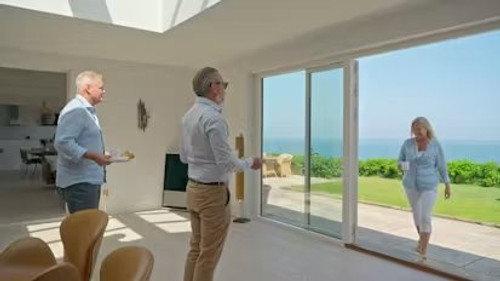 Vandkant til salg Season 5 Episode 4 - Episode 4