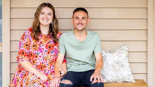 Selling Houses Australia Season 17 Episode 1 - Hastings