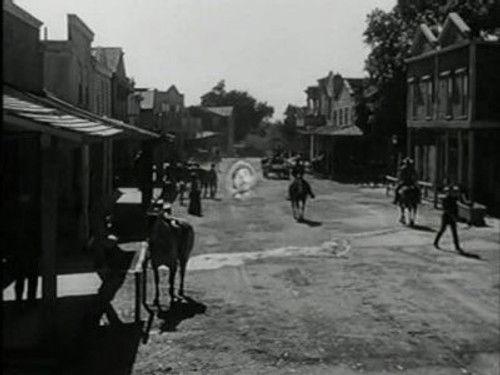 Gunsmoke Season 11 Episode 20 - Killer at Large