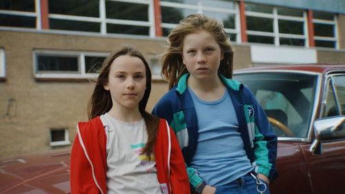 The terrible eighties Season 1 Episode 1 - The Commune