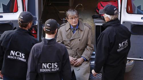 NCIS Season 13 Episode 11 - Spinning Wheel