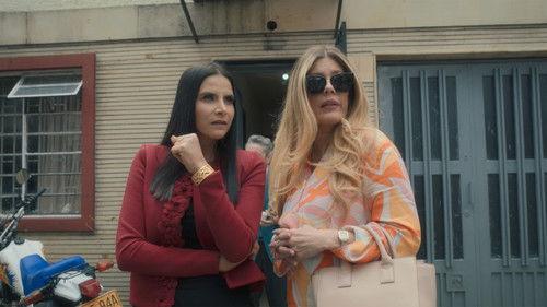 Betty la Fea, the Story Continues Season 2 Episode 9 - Headquarters On Fire