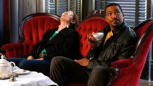 The Mysteries of Laura Season 1 Episode 4 - The Mystery of the Sex Scandal