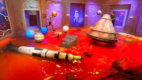 Floor Is Lava Season 1 Episode 3 - The Planetarium: Level 1