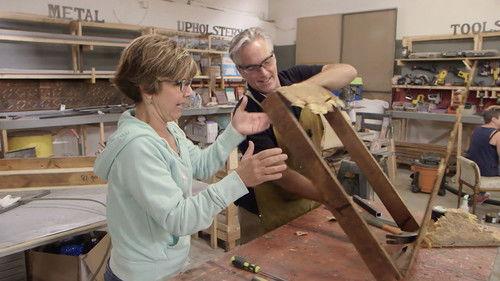 Flea Market Flip Season 13 Episode 11 - Funky Junkers vs. Team Love