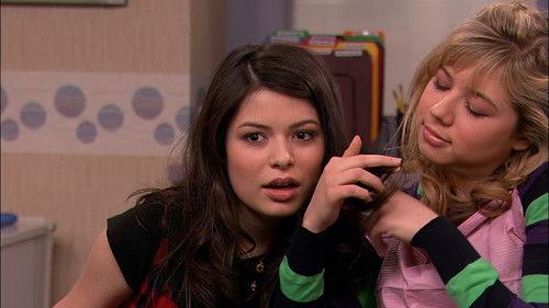iCarly Season 3 Episode 1 - iThink They Kissed