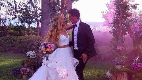 Say Yes to the Dress Season 14 Episode 2 - I've Stalked This Dress on Instagram