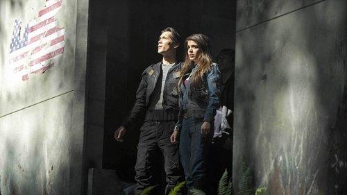 The 100 Season 1 Episode 1 - Pilot
