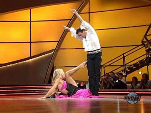 So You Think You Can Dance Canada Season 1 Episode 7 - Top 18 Dance