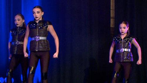 Dance Moms Season 5 Episode 21 - Dance Moms Down Under, Part 2