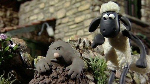 Shaun the Sheep Season 1 Episode 18 - Mountains Out of Molehills