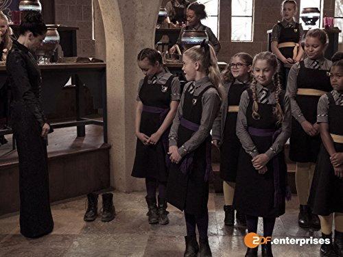 The Worst Witch Season 1 Episode 9 - The First Witch