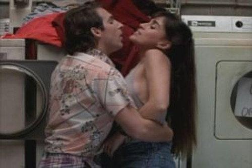 Dream On Season 1 Episode 9 - Three Coins in the Dryer