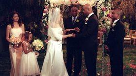 undefined Season 2 Episode 29 - Anniversary (2)