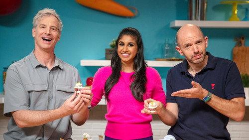 Tiny Kitchen Cook-Off Season 1 Episode 6 - Paul Scheer & Rob Huebel Make Tiny Carrot Cake