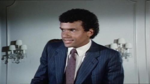 Hotel Season 2 Episode 23 - Resolutions