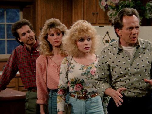 Perfect Strangers Season 5 Episode 22 - Eyewitless Reports